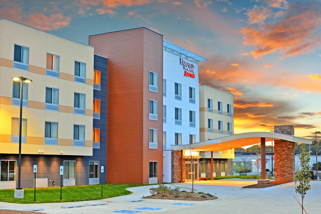 Fairfield Inn and Suites Omaha Northwest