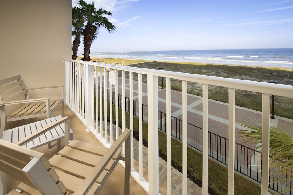 Four Points by Sheraton Jacksonville Beachfront