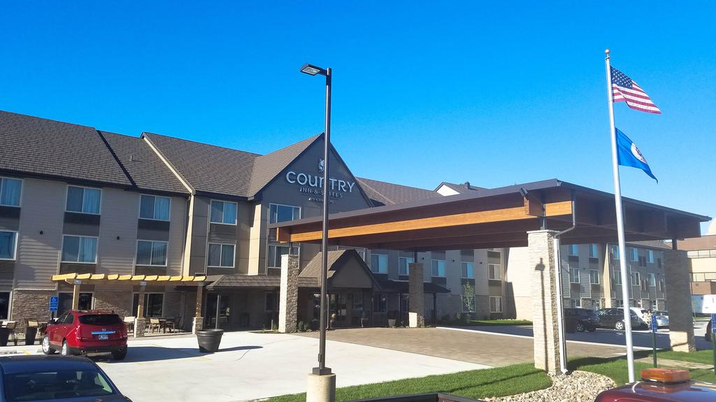 Country Inn and Suites By Carlson St Cloud West MN