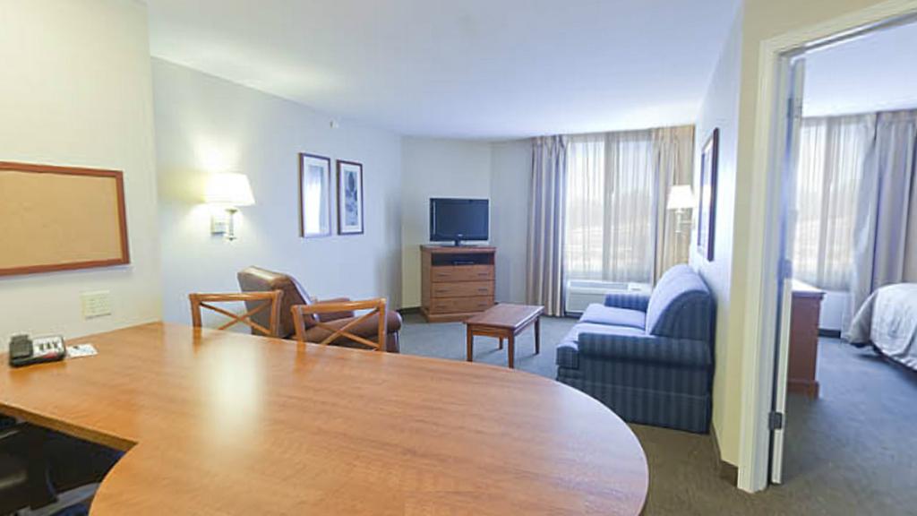 Candlewood Suites Kalamazoo Se