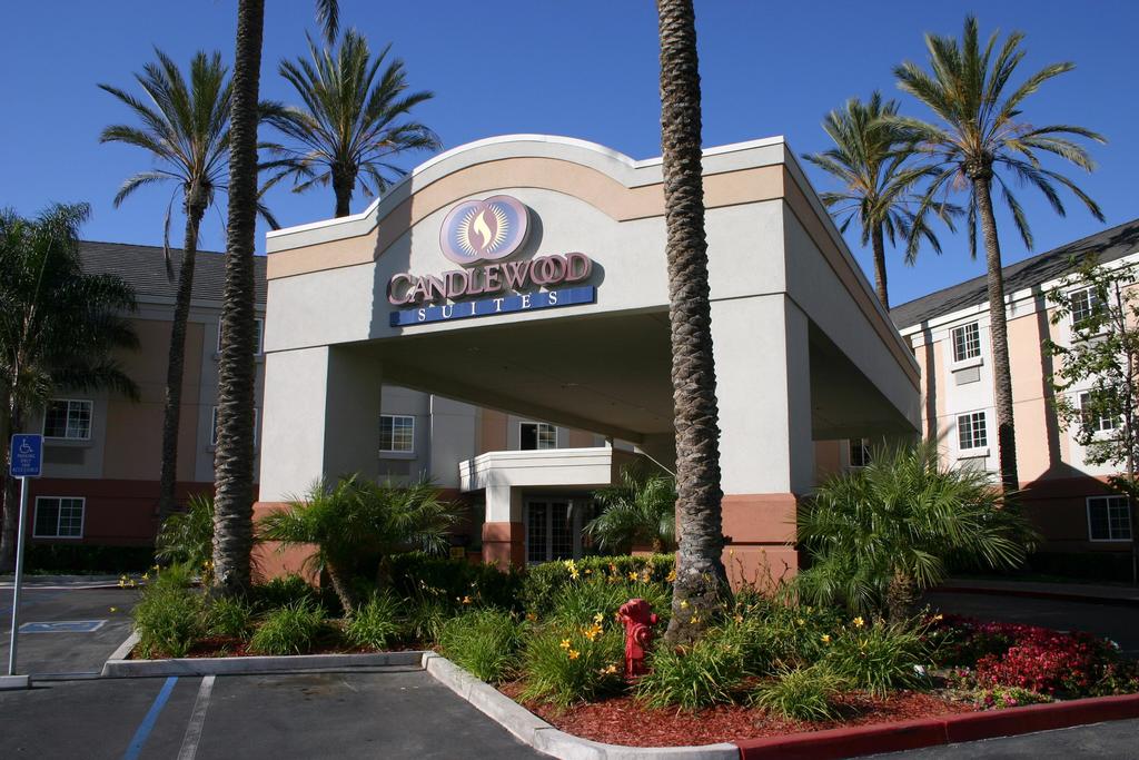 Candlewood Suites Orange County