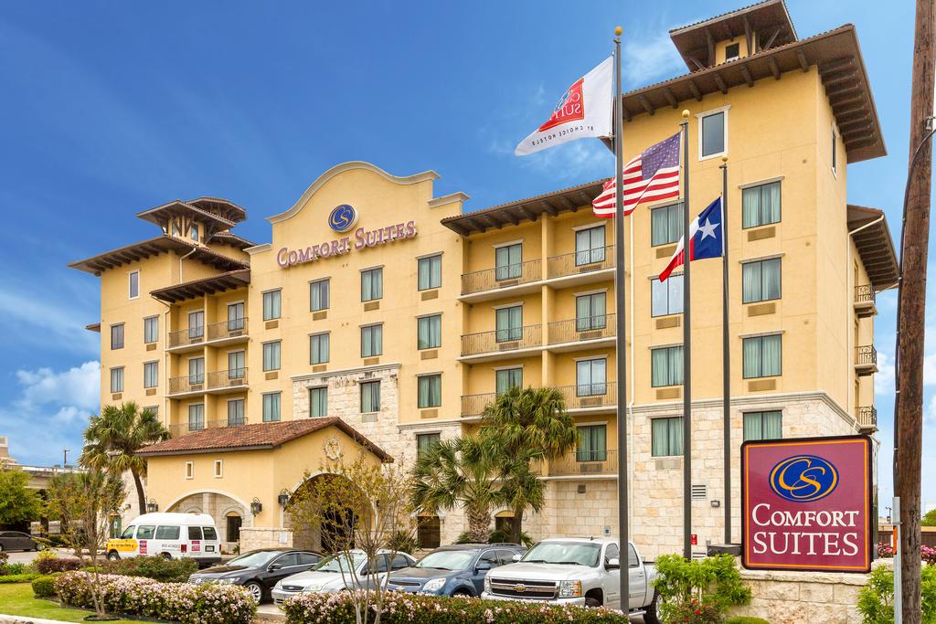 Comfort Suites Alamo-Riverwalk