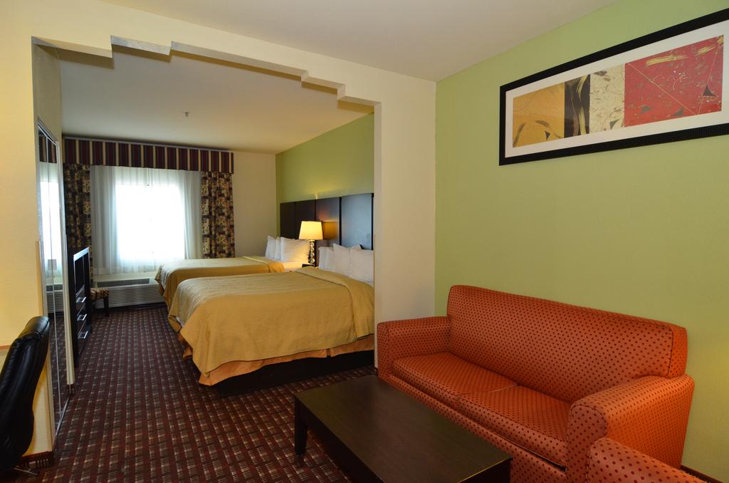 Quality Inn near SeaWorld Lackland