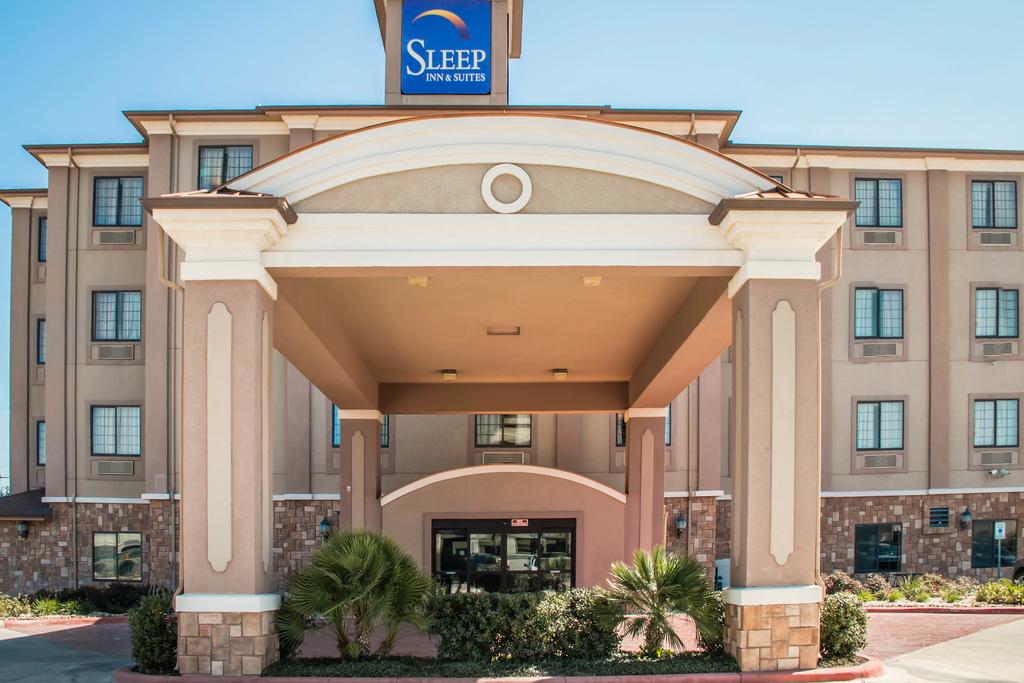 Sleep Inn and Suites - Six Flags