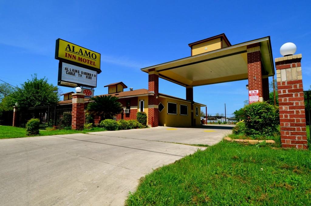 Alamo Inn Motel