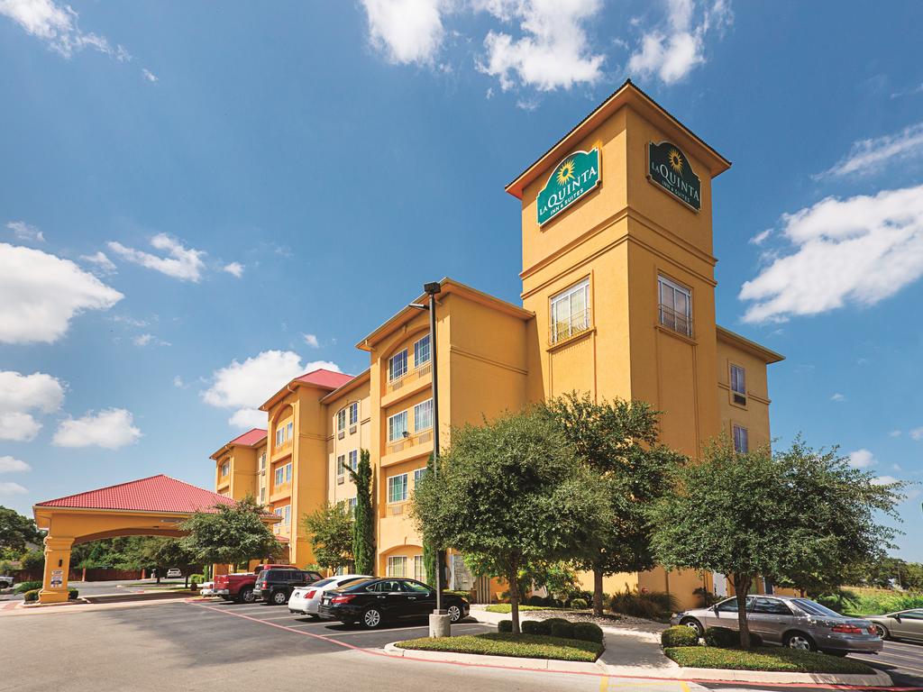 La Quinta Inn and Suites San Antonio