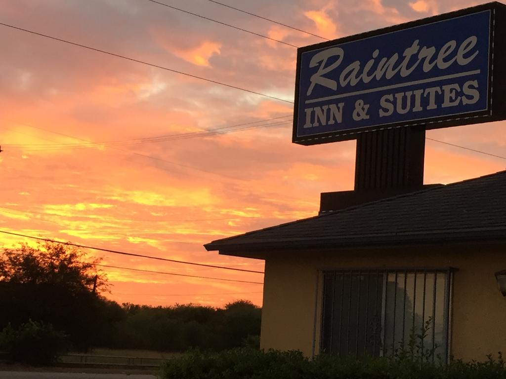 Raintree Inn and Suites