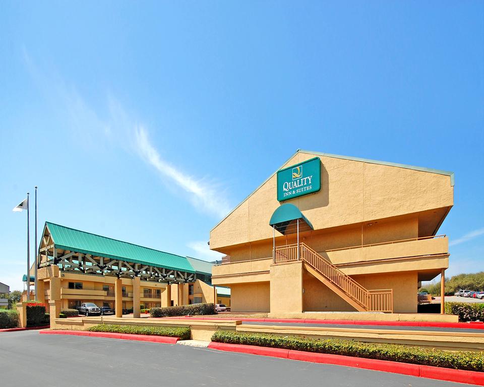 Rodeway Inn and Suites Fiesta Park