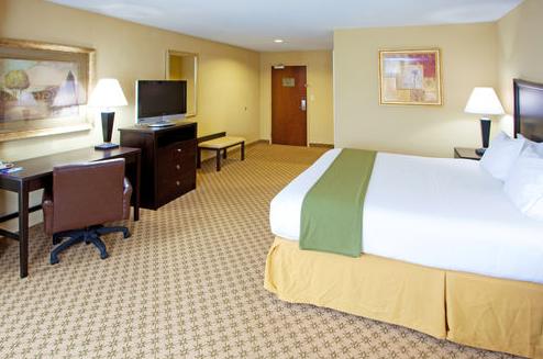 Holiday Inn Exp Stes Chestertw