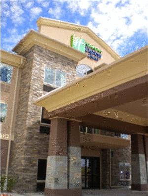 Holiday Inn Express Suites Orem