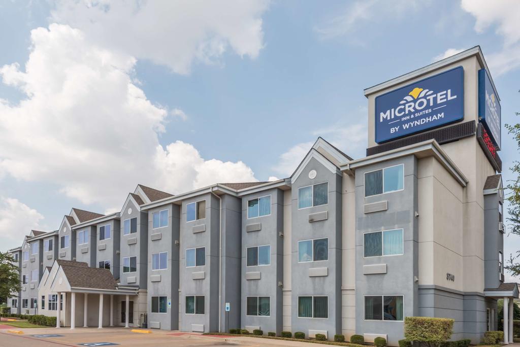 Microtel Inn and Suites by Wyndham Ft Worth North-At Fossil Creek