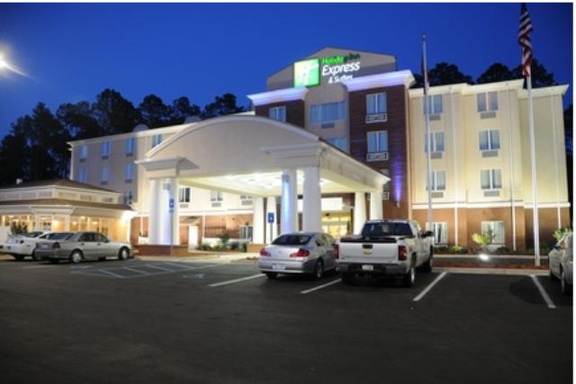 Holiday Inn Exp Stes Bainbridg