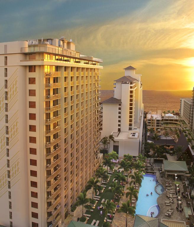 Embassy Suites Waikiki Beach Walk