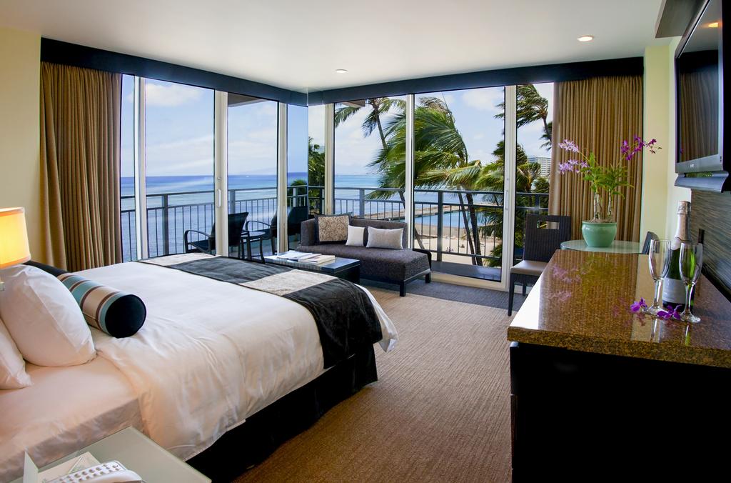 New Otani Kaimana Beach Hotel