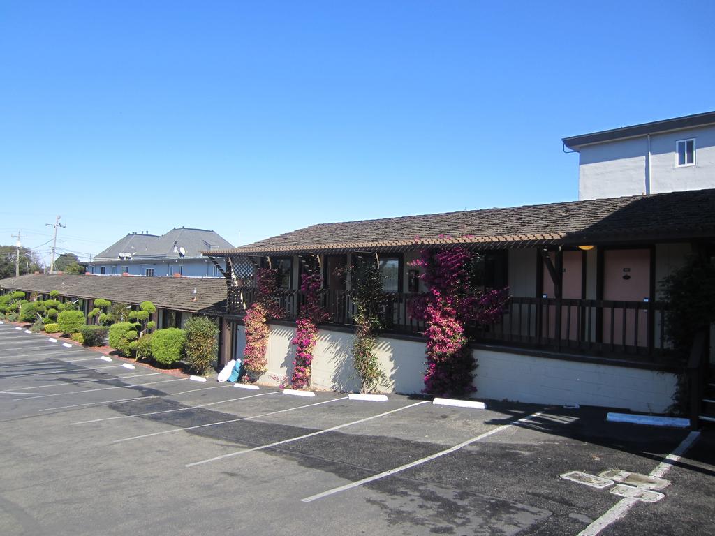 Econo Lodge Monterey Fairgrounds