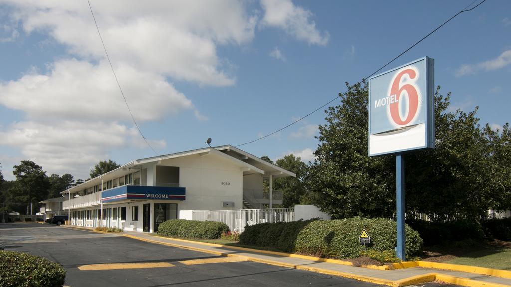 Motel 6 Columbus GA