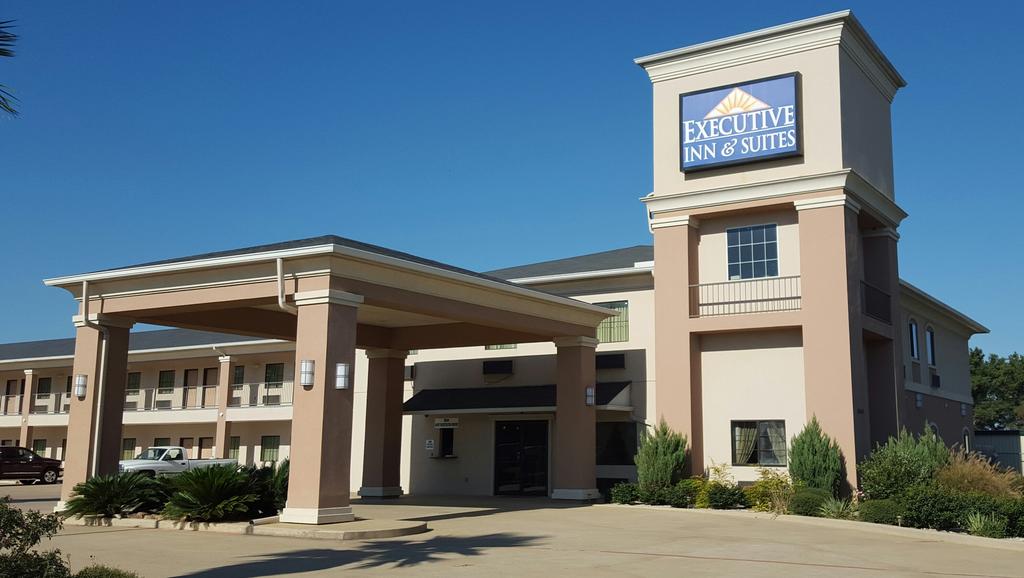 Executive Inn and Suites Joaquin