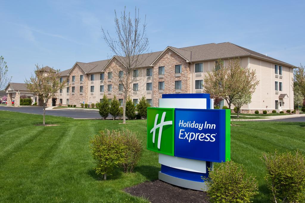 Holiday Inn Express Logan