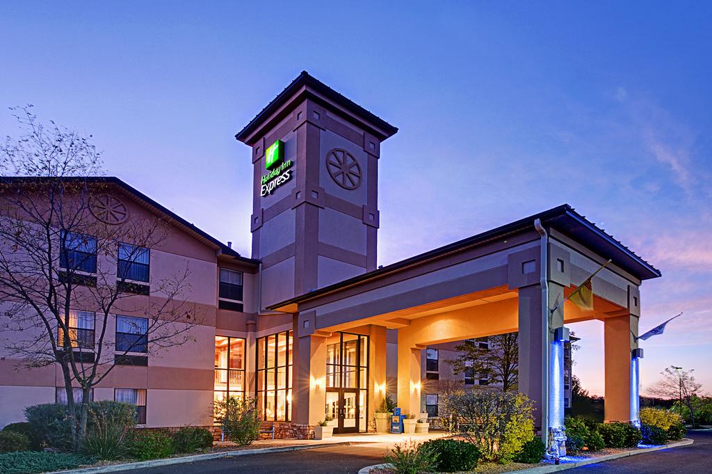 Holiday Inn Exp  Silver City