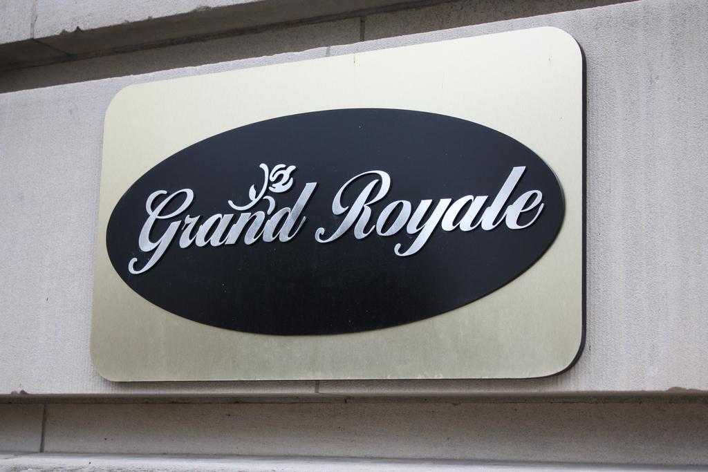 Grand Royale Hotel