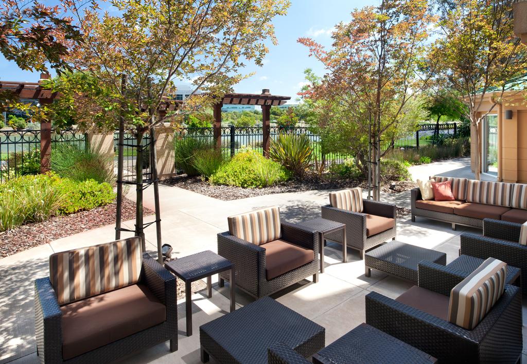 Courtyard San Francisco AirportOyster Point Waterfront