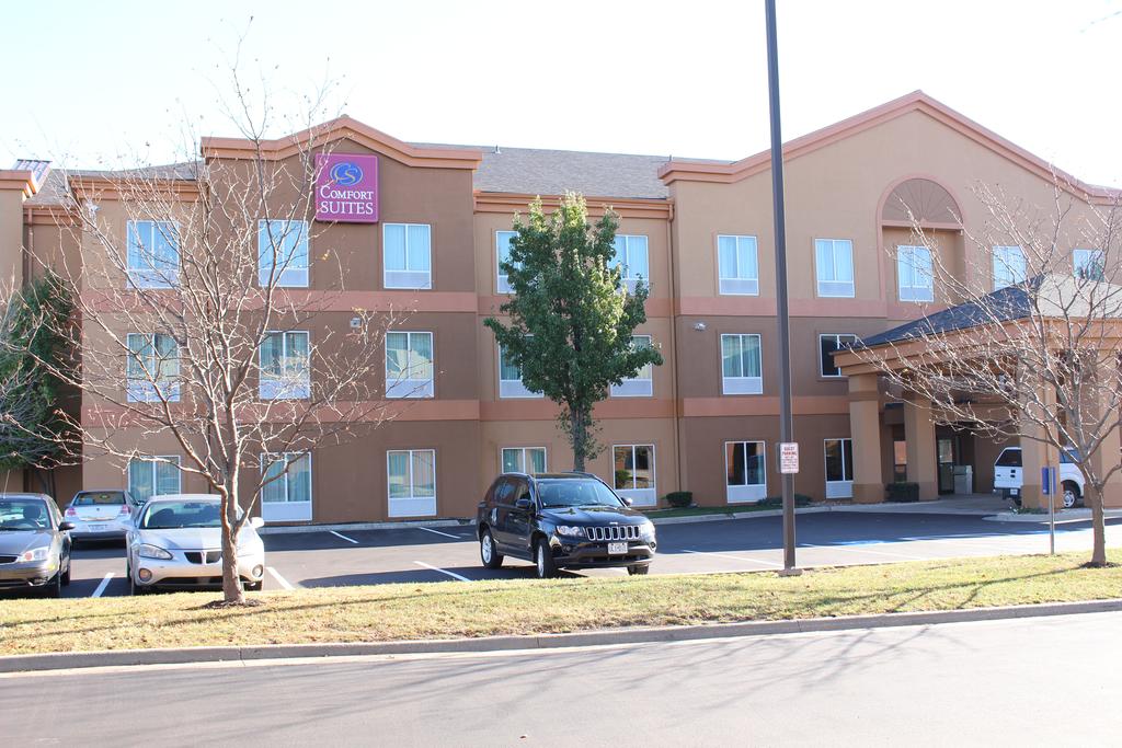 Comfort Suites Kansas City-Liberty