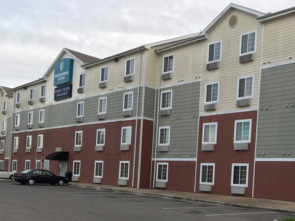 WoodSpring Suites Austin North I-35