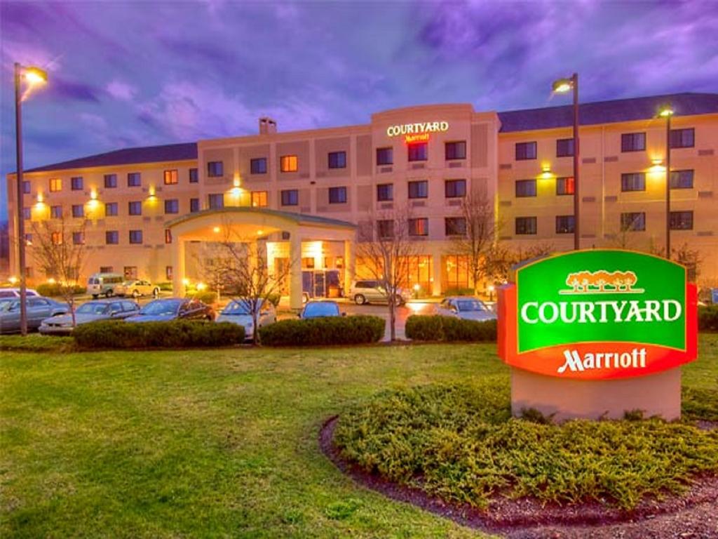 Courtyard Middletown