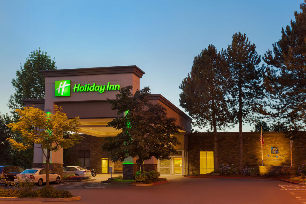 Holiday Inn Airport