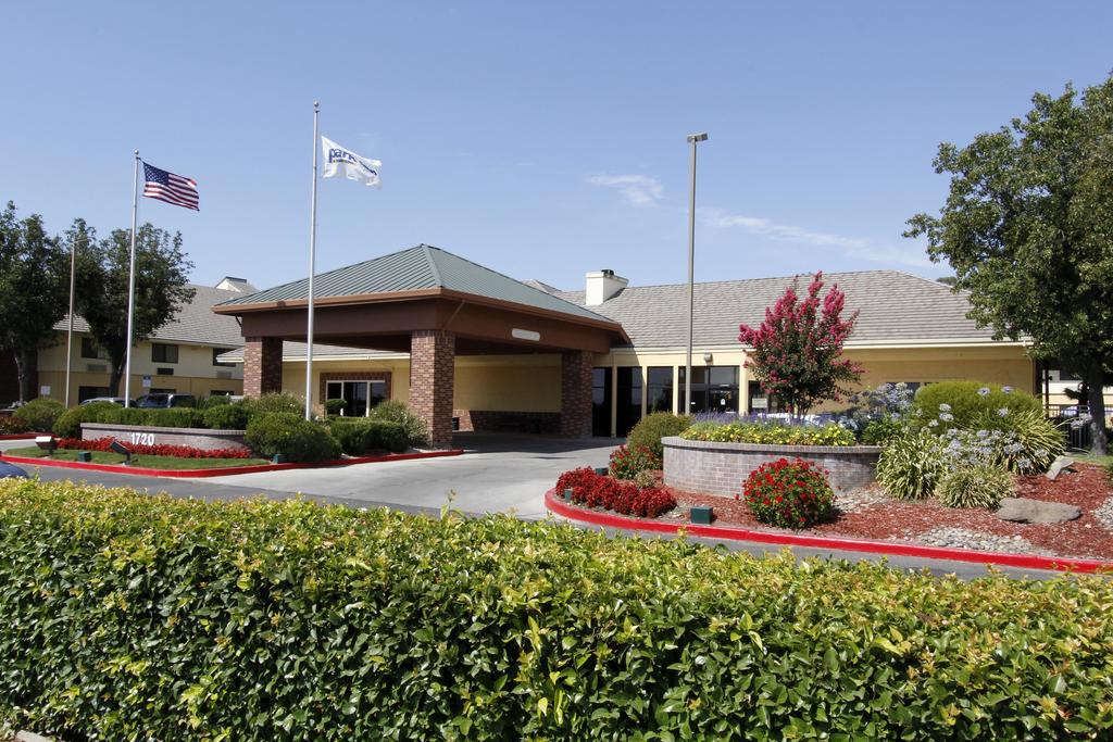 Ramada Modesto