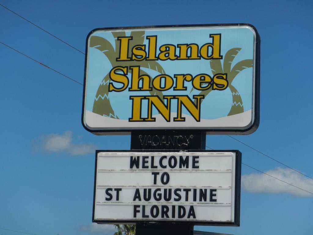 Island Shores Inn