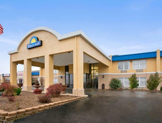 Days Inn Madisonville