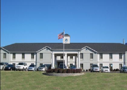 Baymont Inn and Suites Madisonville