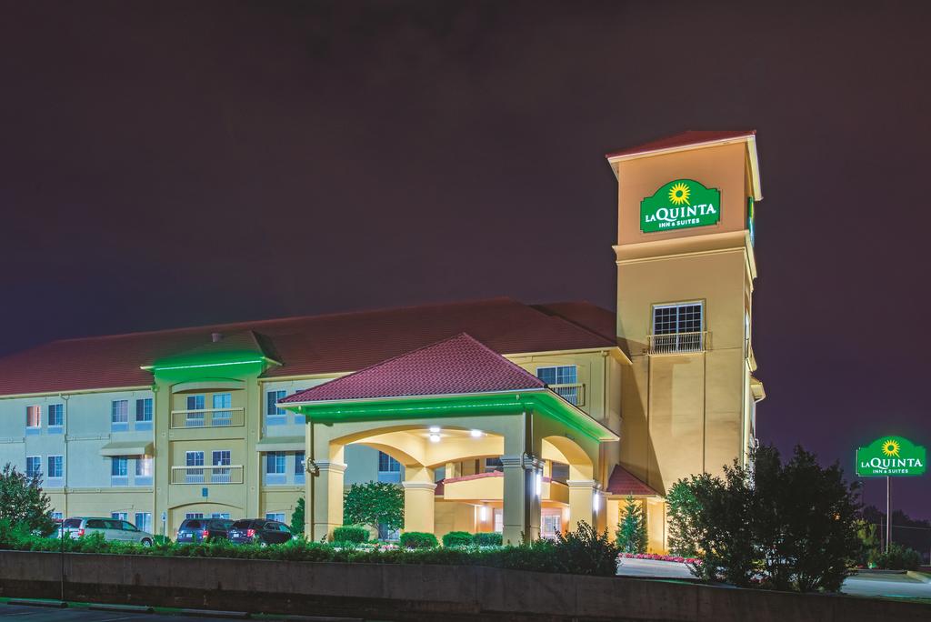 La Quinta Inn and Suites Tulsa Airport - Expo Square