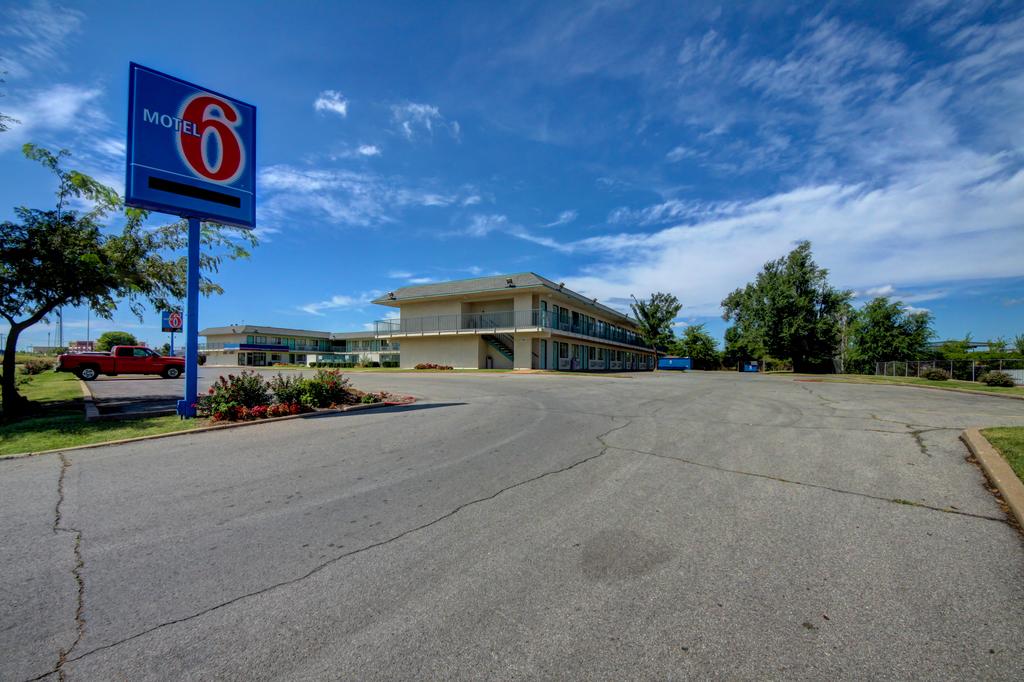 Motel 6 Tulsa West Ok