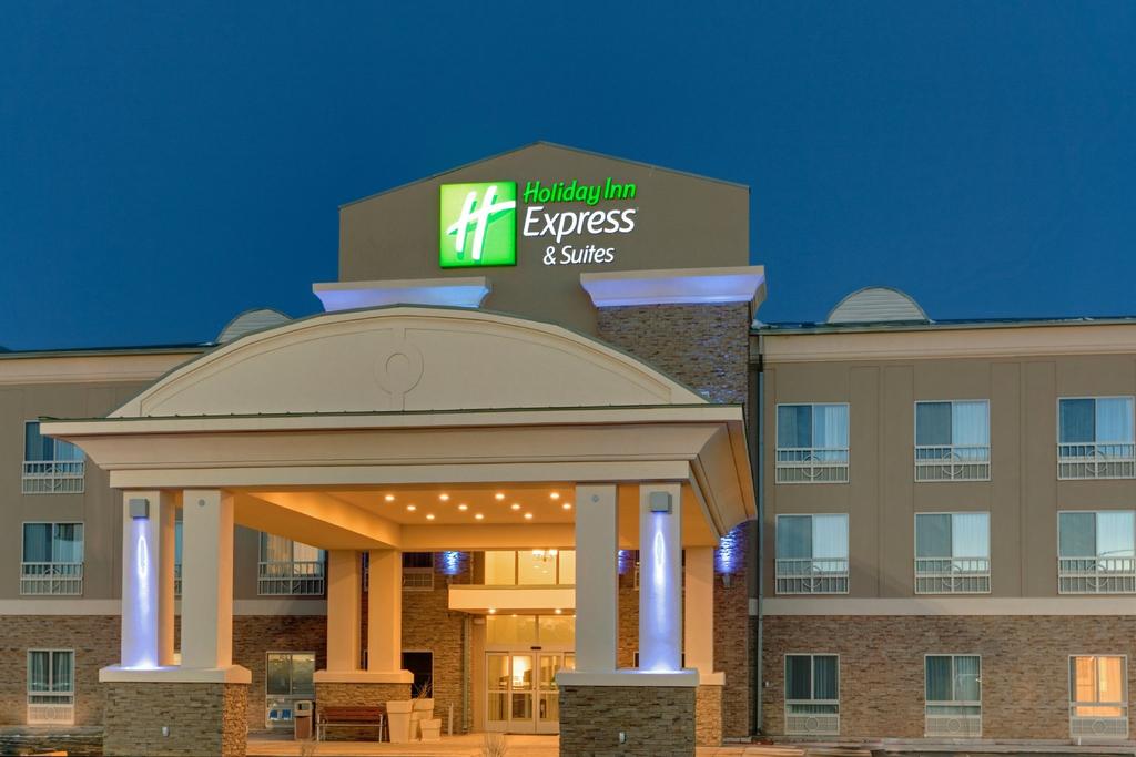 Holiday Inn Express Hotels Grants - Milan