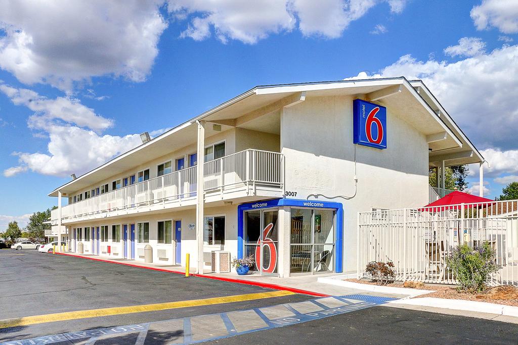 Motel 6 Santa Fe