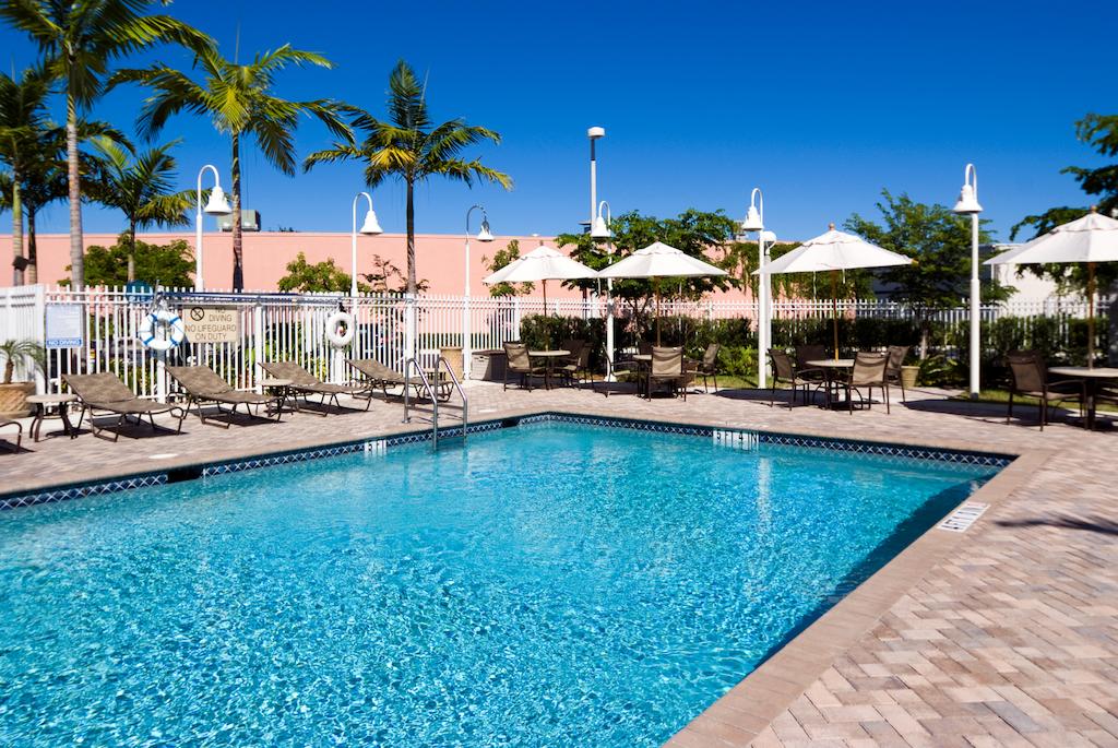 Holiday Inn Express Suites Miami-Kendall