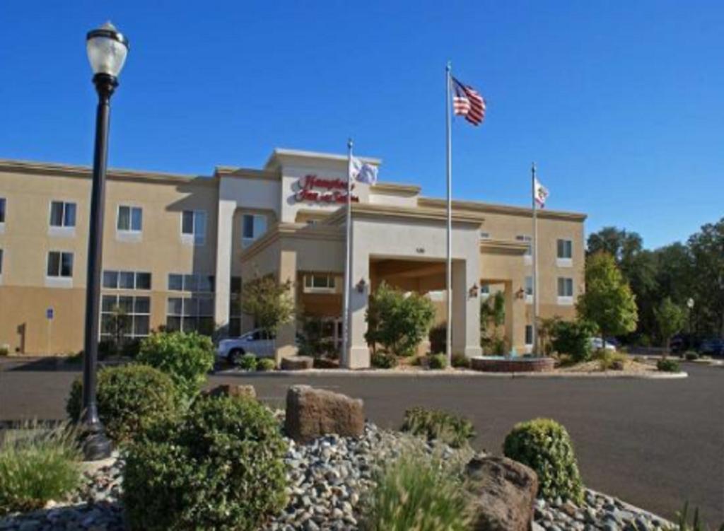 Hampton Inn Stes Red Bluff Ca