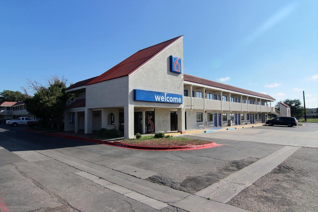 Motel 6 Amarillo Airport