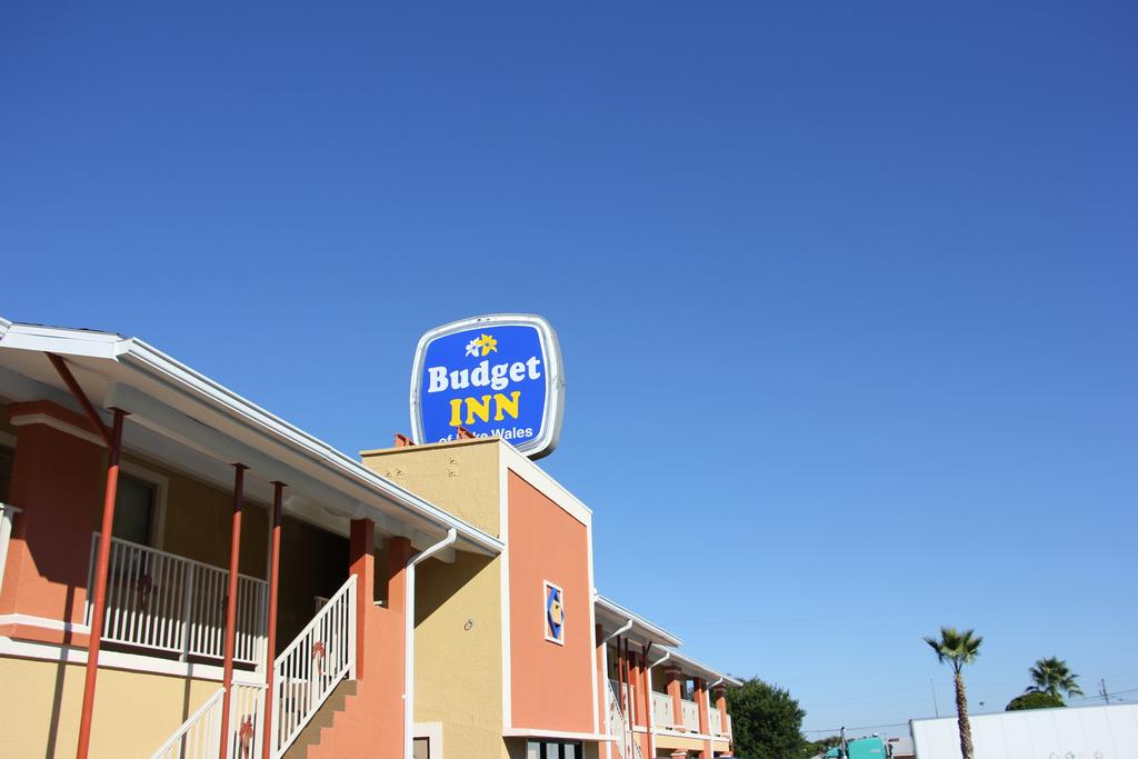 Budget Inn