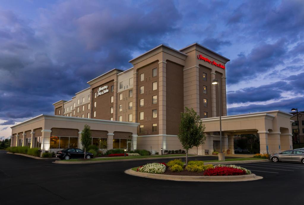 Hampton Inn Suites Cleveland Beachwood