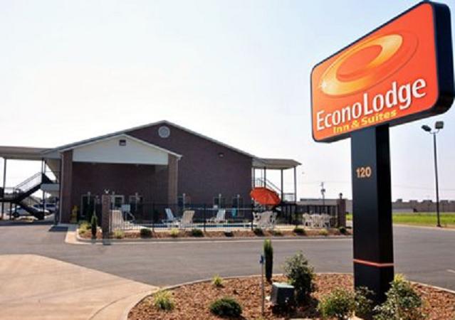 Econo Lodge Inn and Suites