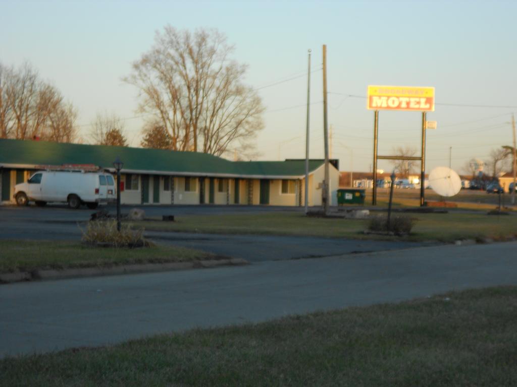 Broadway Motel