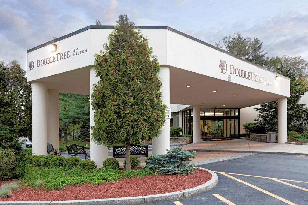 DoubleTree by Hilton Boston - Bedford Glen