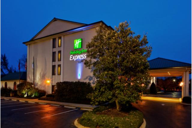 Holiday Inn Exp Hendersonville