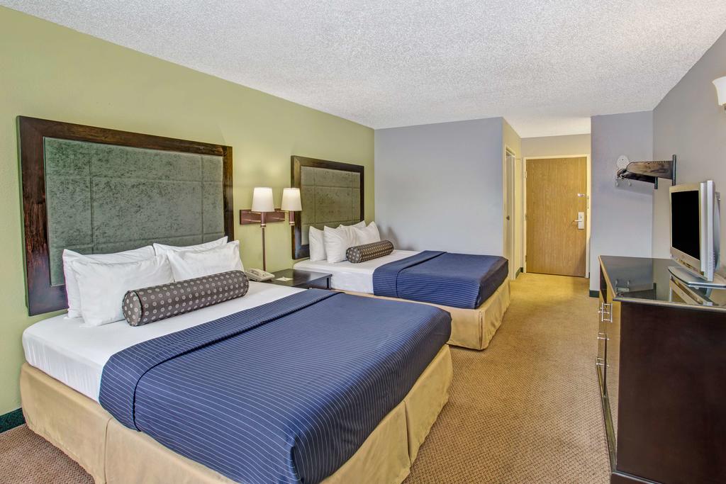 Days Inn Great Lakes - NChicago