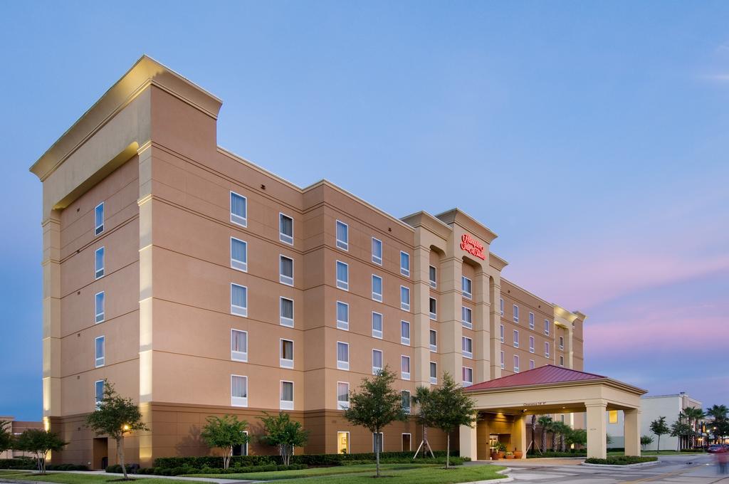 Hampton Inn and Suites Lakeland South - Polk Parkway