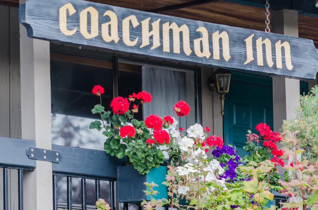 Coachman Inn