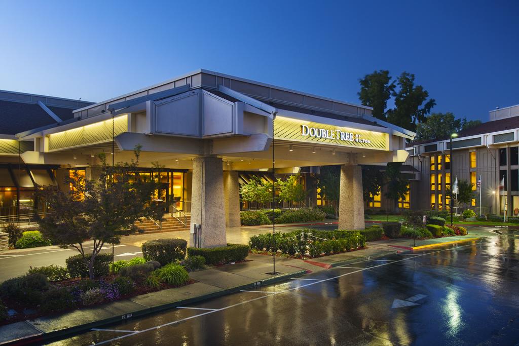 DoubleTree by Hilton Sacramento